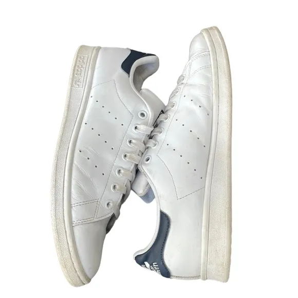 Adidas Stan Smith Core White Navy Leather Sneakers Size 9.5