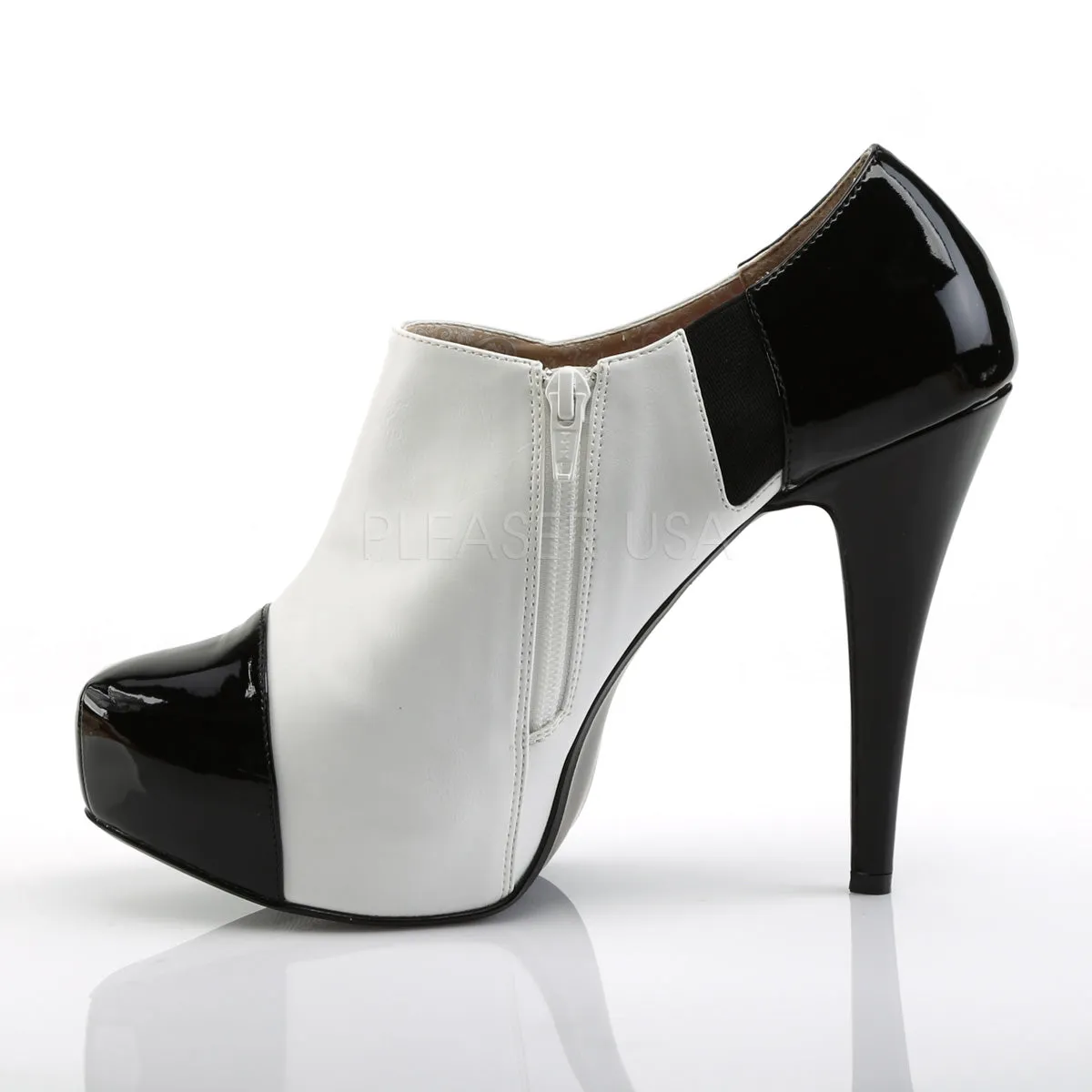 CHLOE-11  Black-White Patent
