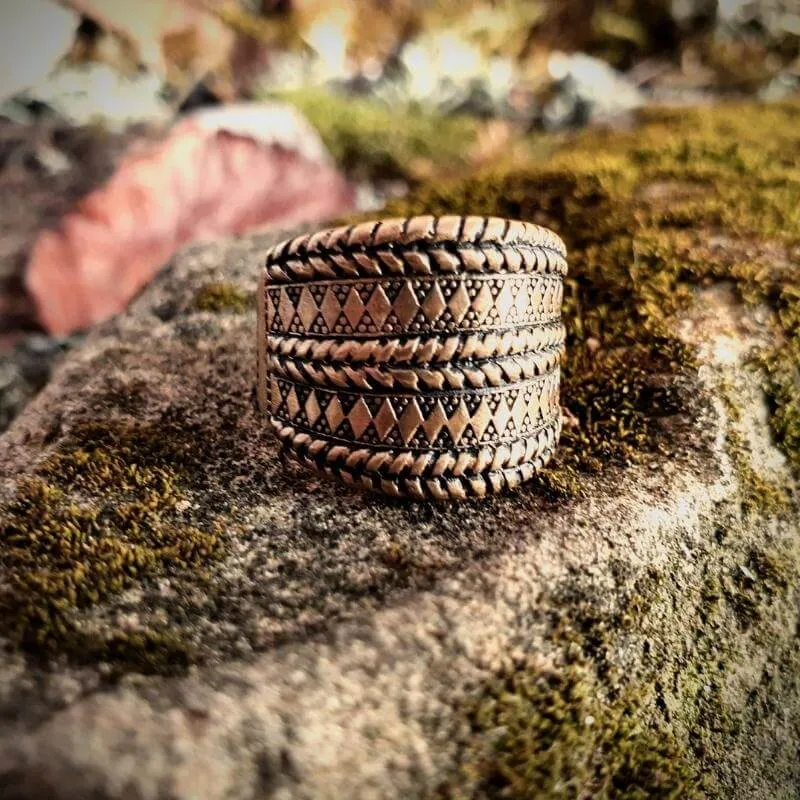 Handcrafted Gotland Ring Bronze