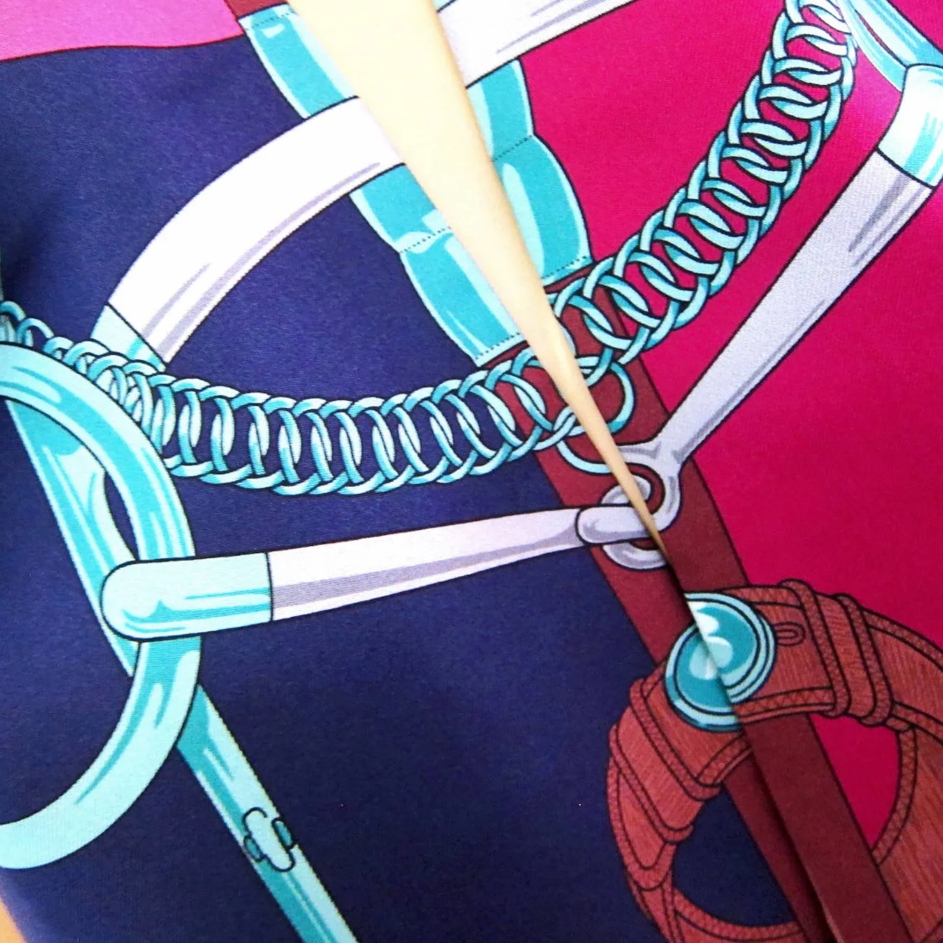 Hermes Eperon D'or Maxi Twilly Silk Scarf Carre Rose Pink Below Retail