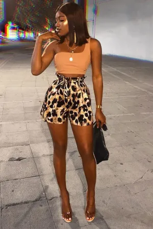 Leopard Print Drawstring Waist Shorts - Nyelle