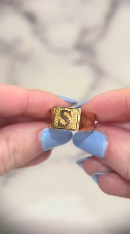 Letter Ring