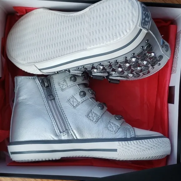 NWT Ash Viper Toddler Sneakers 🤍