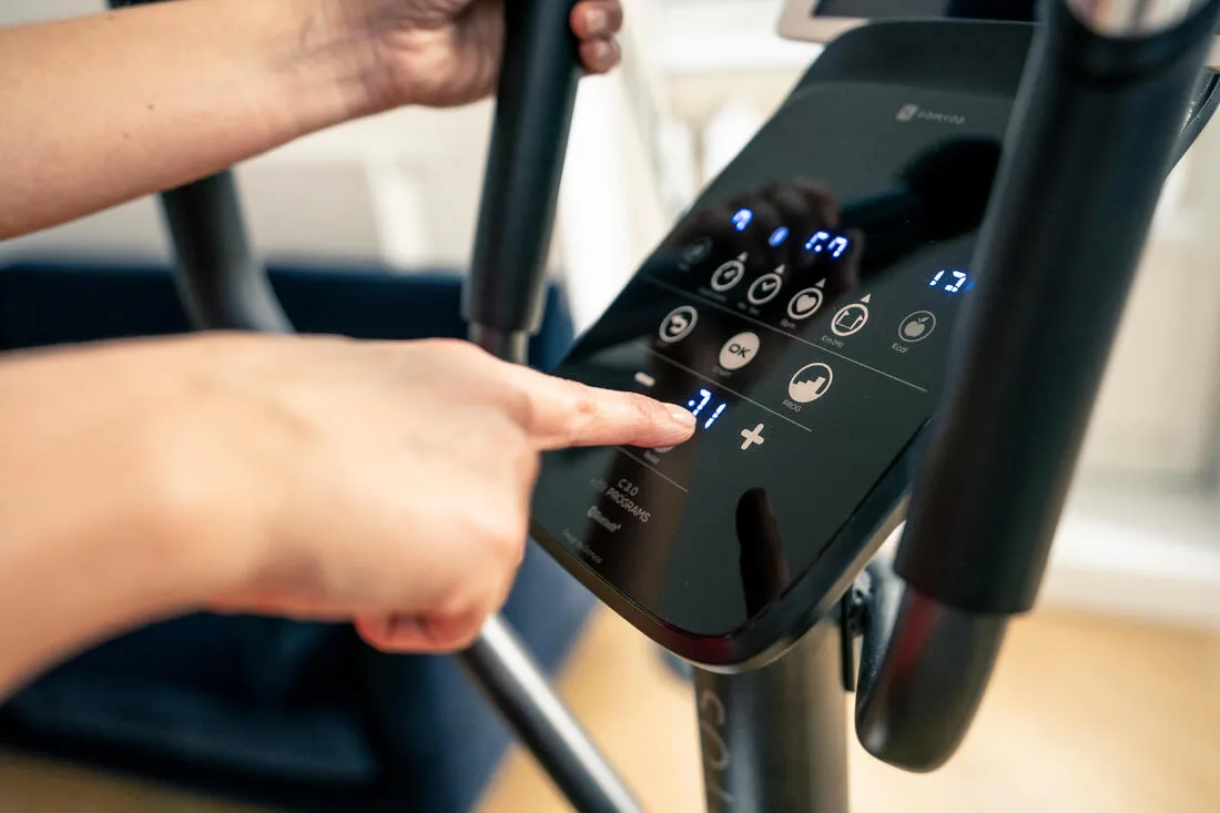 Smart Cross Trainer 500